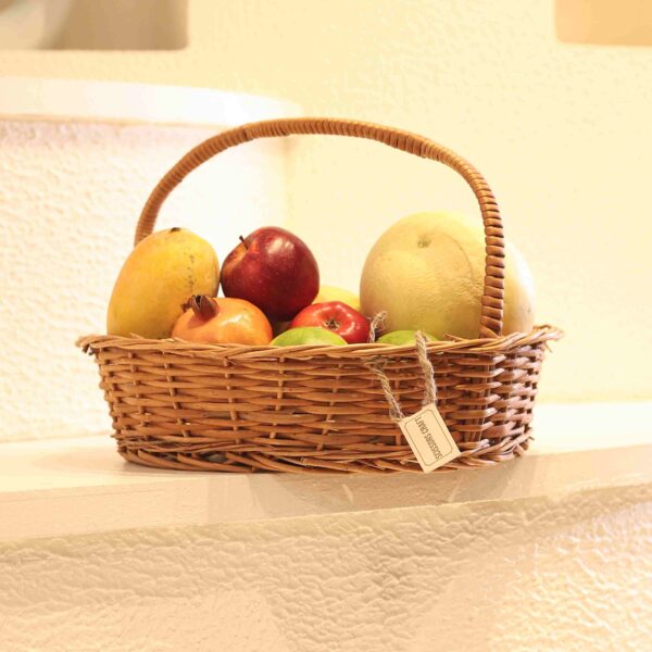 handle storage basket