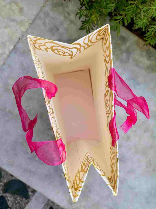 Eco-Friendly Printed Paper Carry Bags